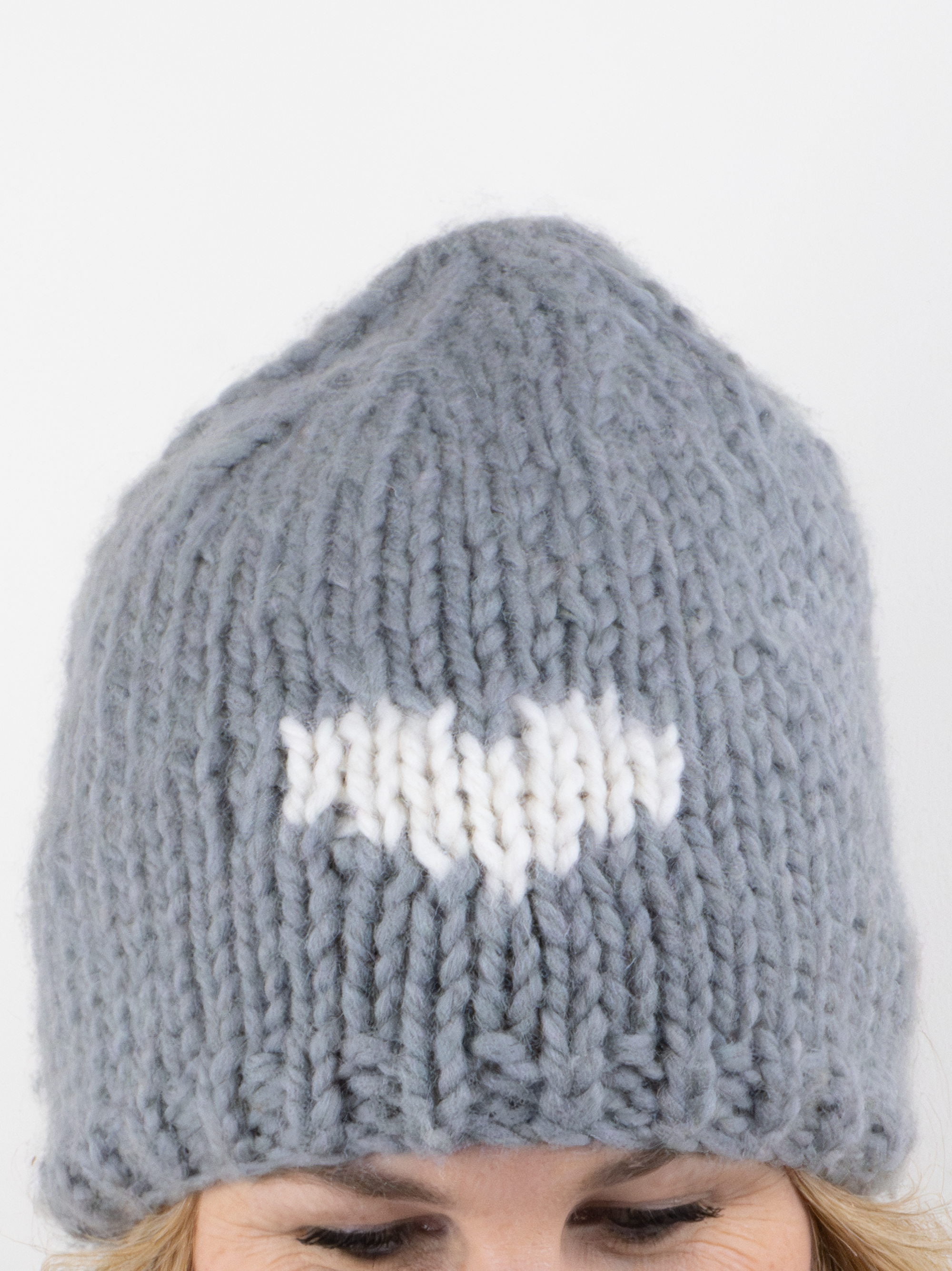 Heart Toque (Knitters First) Oatmeal/Snow - Sample Sale 24