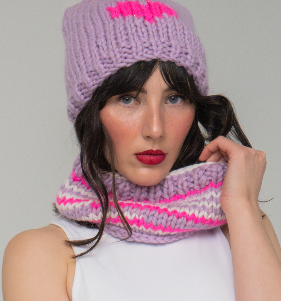 HEART Toque with removable POM